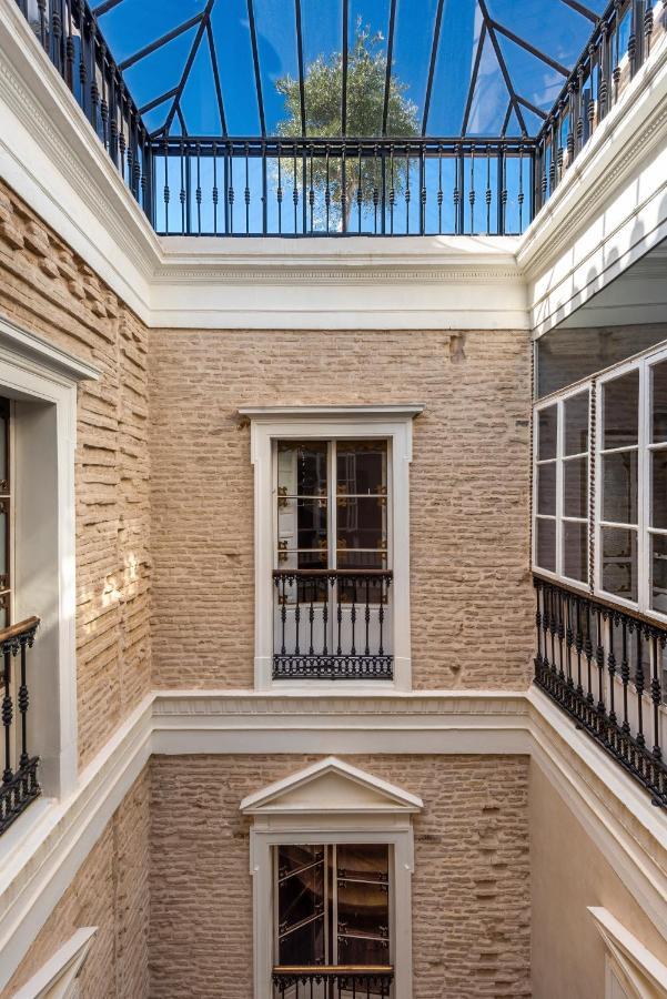 Pajaro Rebelde Bed & Breakfast Sevilla Dış mekan fotoğraf